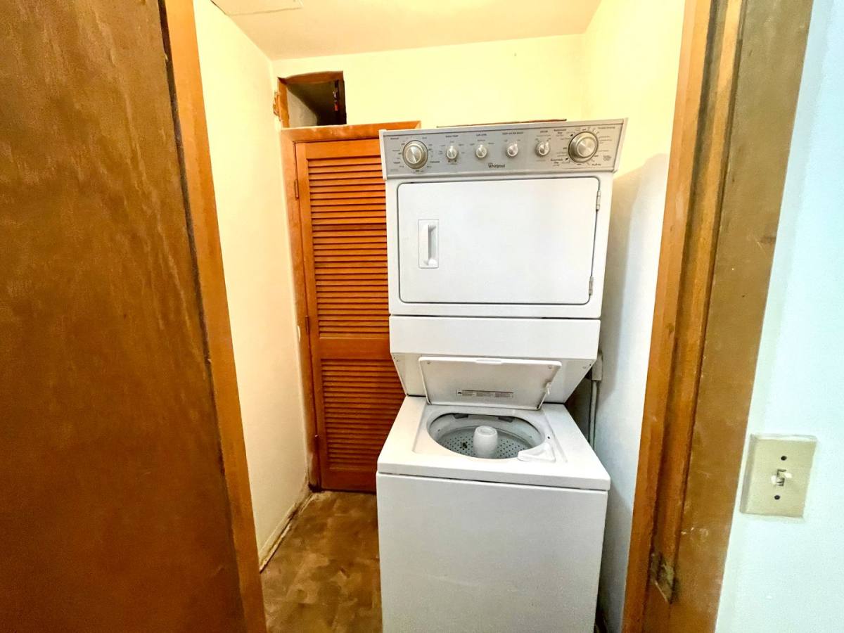 Apartment for rent at 1201, 1203, 1205, 1207 N Main St, Blacksburg, VA 24060