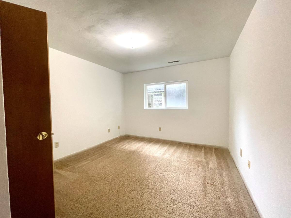 Apartment for rent at 1201, 1203, 1205, 1207 N Main St, Blacksburg, VA 24060