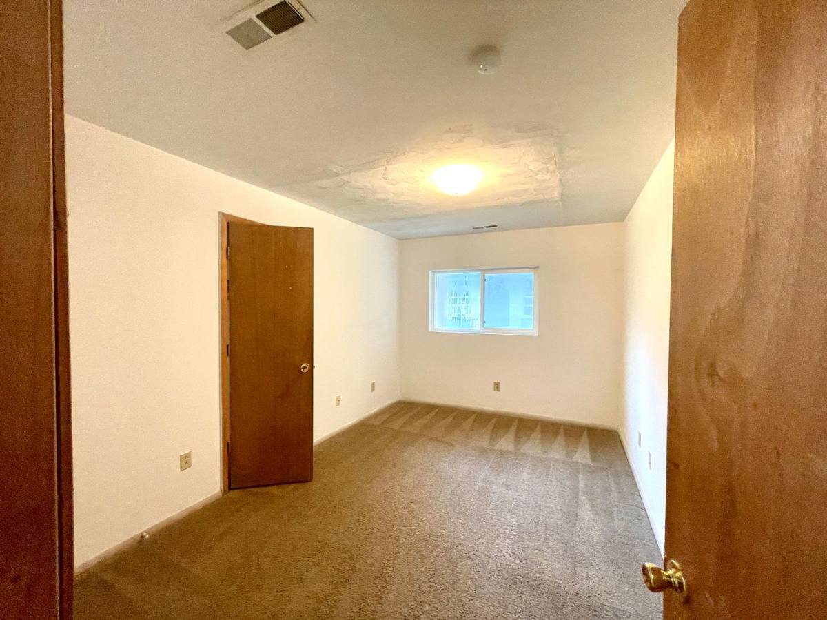 Apartment for rent at 1201, 1203, 1205, 1207 N Main St, Blacksburg, VA 24060