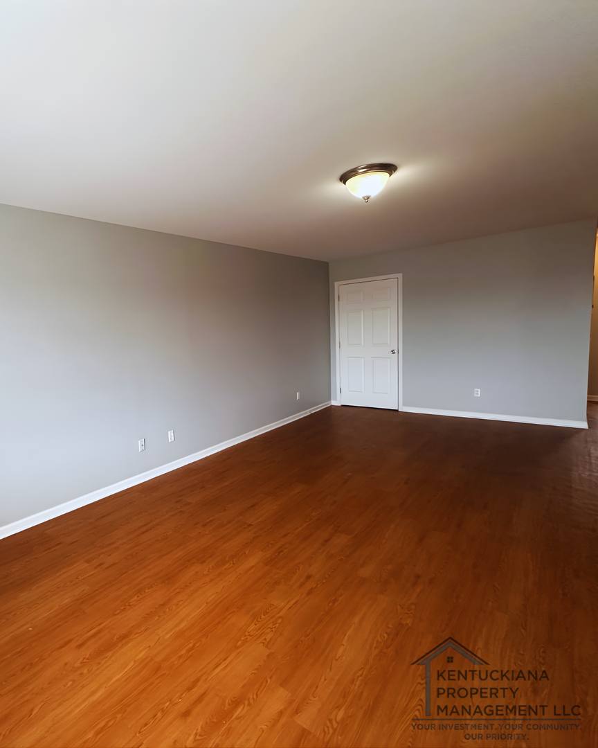 Apartment for rent at 1908 Jericho Rd, La Grange, KY 40031