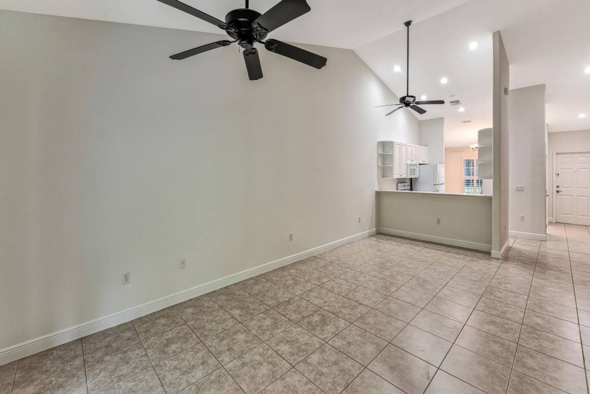 House for rent at 3555 Avion Woods Court, Naples, FL 34104