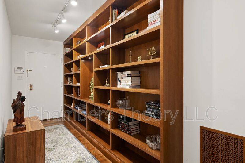 Condo for rent at 1651 Lamont St NW #2E, Washington, DC 20010