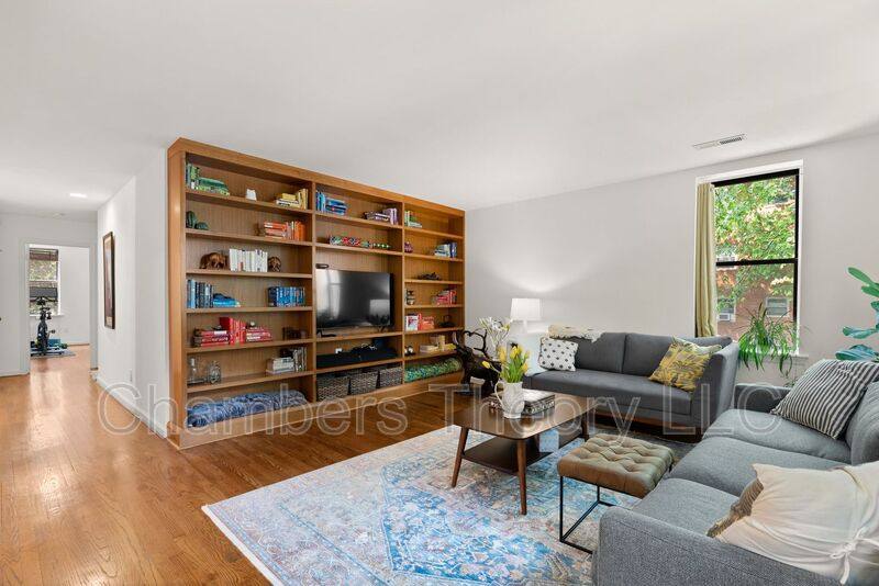 Condo for rent at 1651 Lamont St NW #2E, Washington, DC 20010
