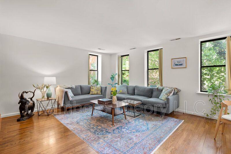 Condo for rent at 1651 Lamont St NW #2E, Washington, DC 20010