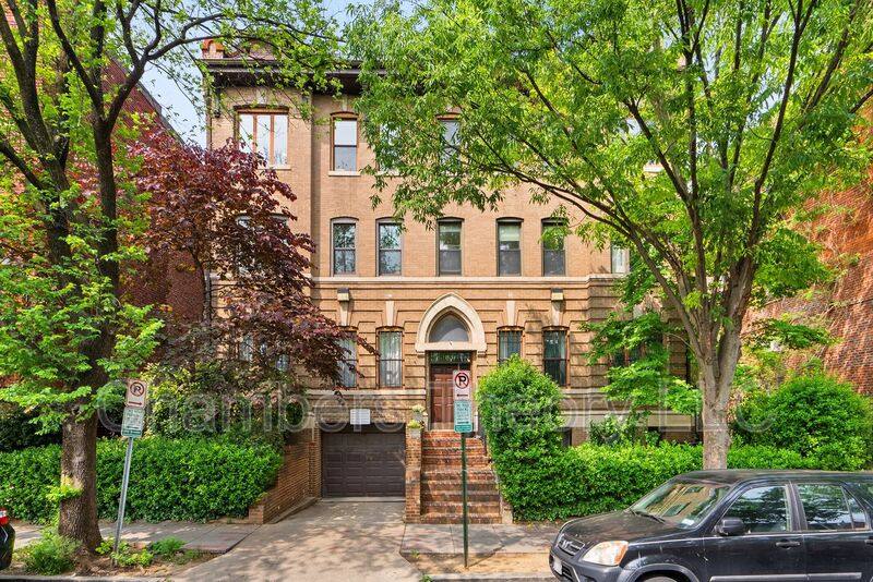 Condo for rent at 1651 Lamont St NW #2E, Washington, DC 20010