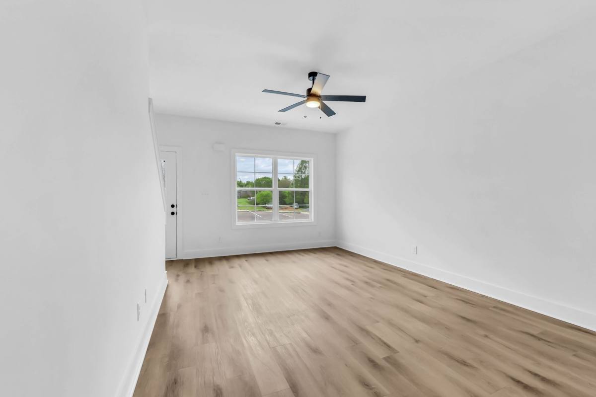 Apartment for rent at 1494 Golf Club Lane, Clarksville, TN 37040