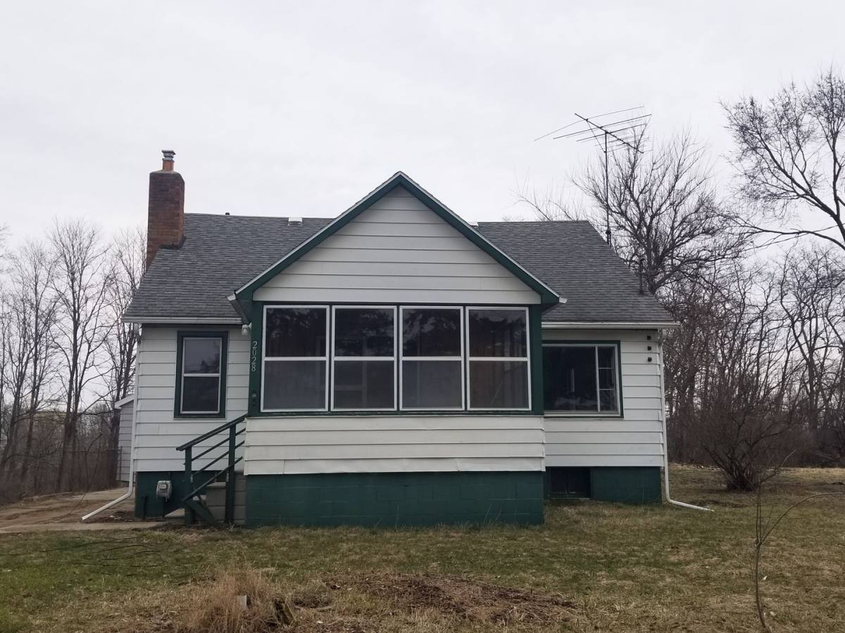 House for rent at 2028 E S St, Jackson, MI 49203