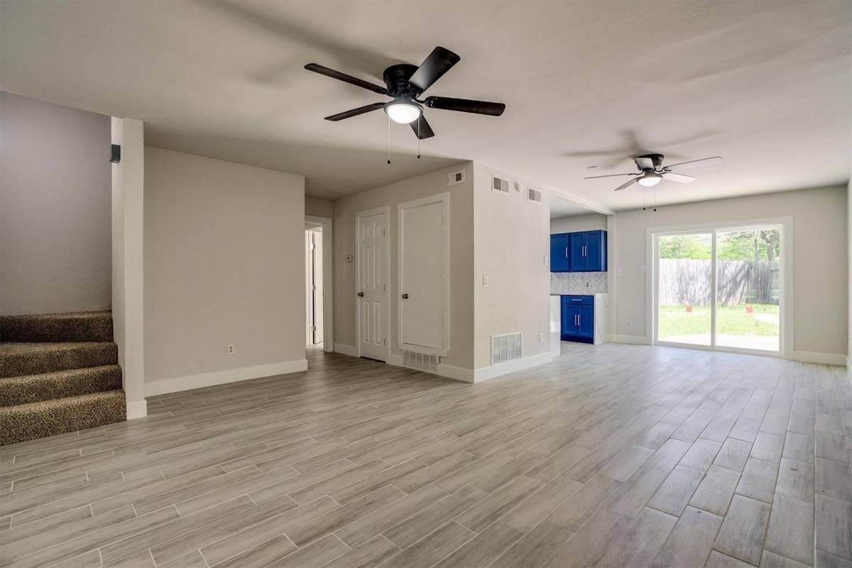 House for rent at 626 Arawe W Circle, Irving, TX 75060