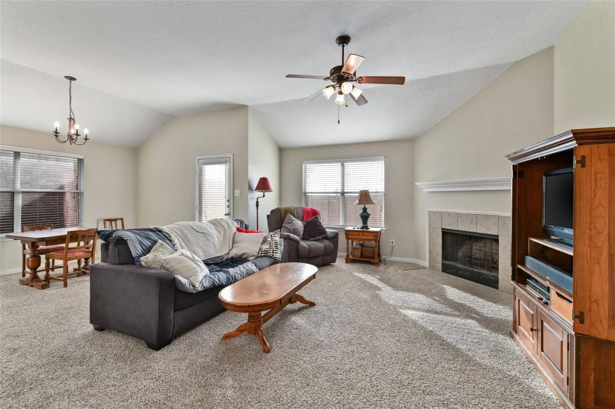 House for rent at 2825 Dawn Spring, Little Elm, TX 75068