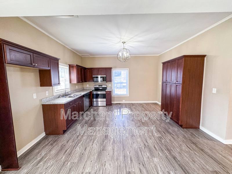 House for rent at 5 Seyle St, Greenville, SC 29605