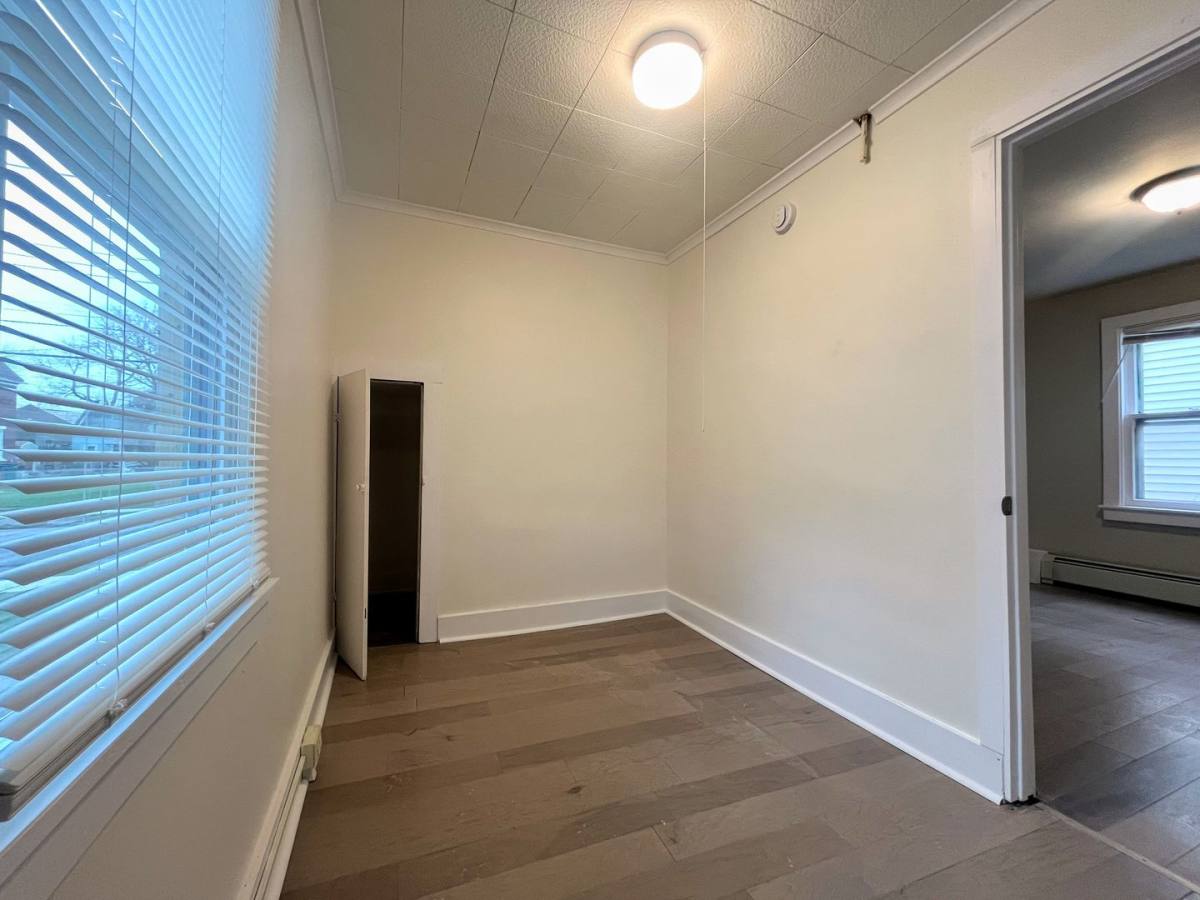 Apartment for rent at 46 Hawley St, Buffalo, NY 14213