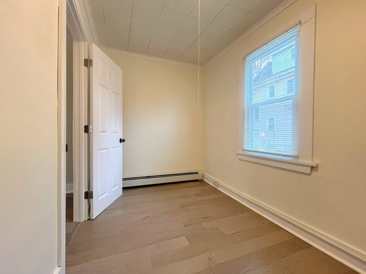 Apartment for rent at 46 Hawley St, Buffalo, NY 14213