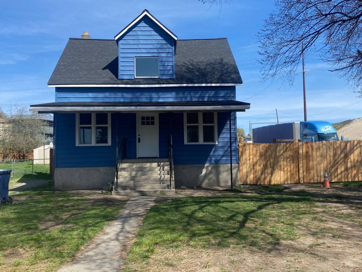 3127 E Jackson Ave, Spokane, WA 99207