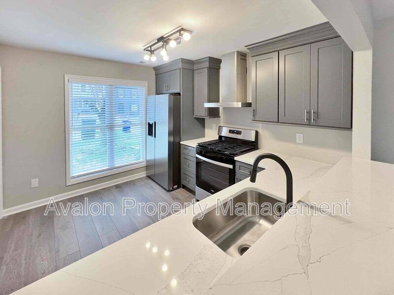 Townhouse for rent at 3573 Kennesaw Station Dr, Covington, GA 30014