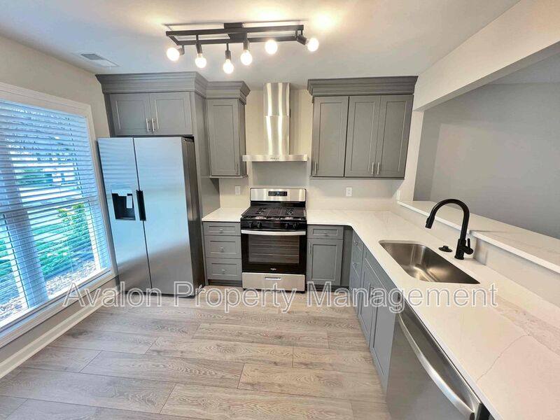 Townhouse for rent at 3573 Kennesaw Station Dr, Covington, GA 30014
