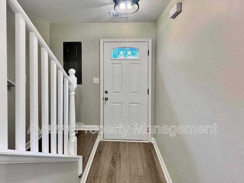 Townhouse for rent at 3573 Kennesaw Station Dr, Covington, GA 30014