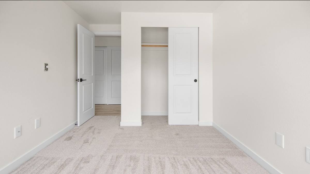 Apartment for rent at 1018 NE 112th St, Seattle, WA 98125