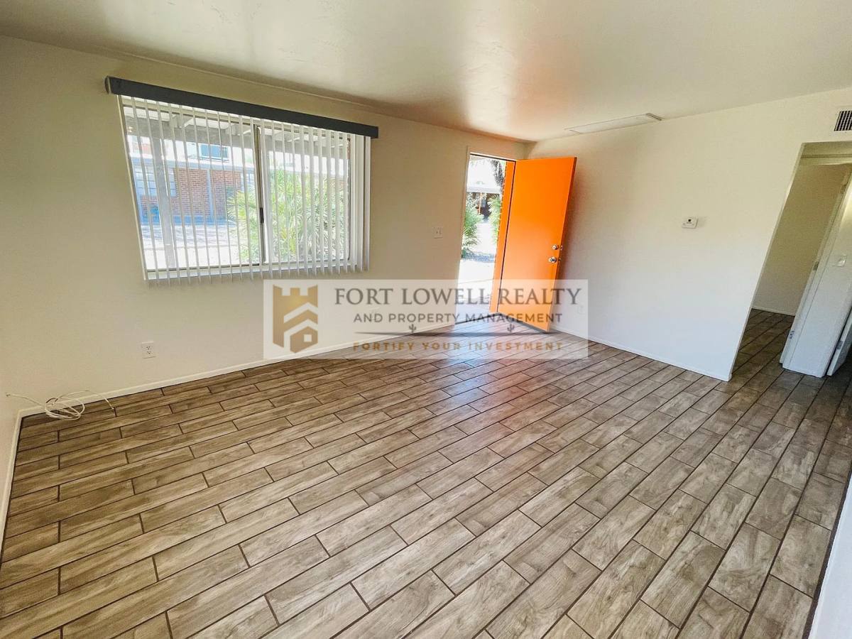 Townhouse for rent at 1302 N Richey Blvd, Tucson, AZ 85716