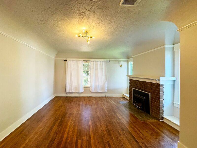 House for rent at 1100 W 4th Ave, Eugene, OR 97402