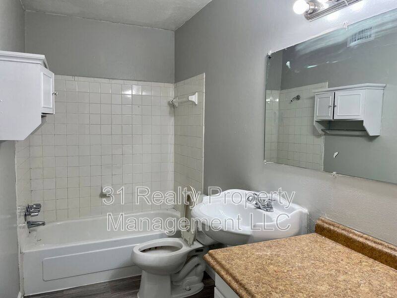 Townhouse for rent at 13722 Flagstone Lane, Dallas, TX 75240