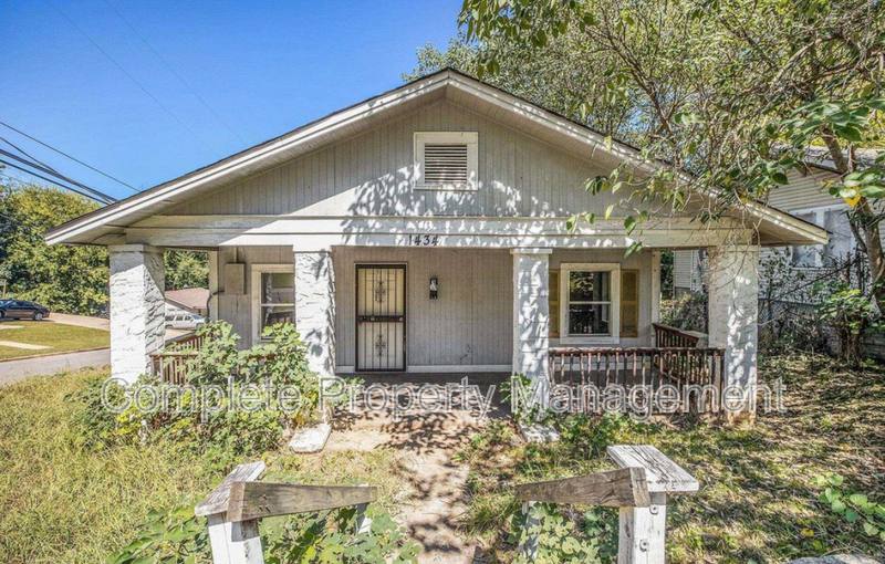 House for rent at 1434 Thomason Ave, Birmingham, AL 35217