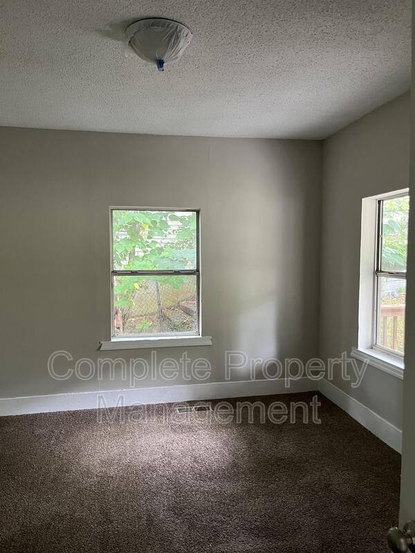 House for rent at 1434 Thomason Ave, Birmingham, AL 35217