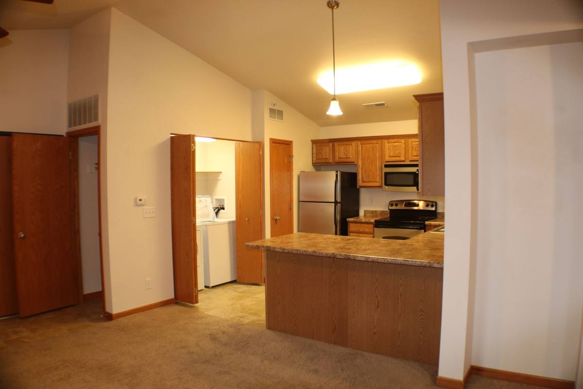 Apartment for rent at 545 Pond View Dr, North Liberty, IA 52317