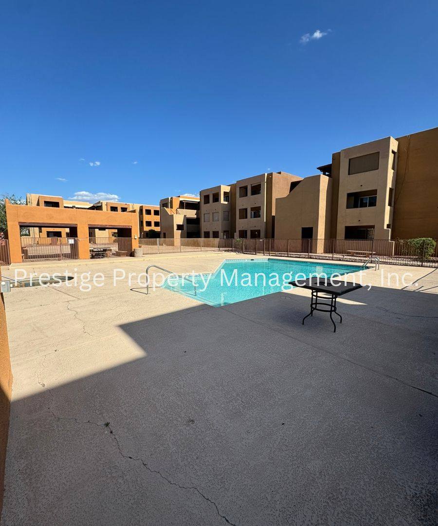 House for rent at 1810 S Blacklidge Dr, Tucson, AZ 85719