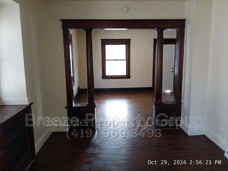 House for rent at 244 Knower St, Toledo, OH 43609