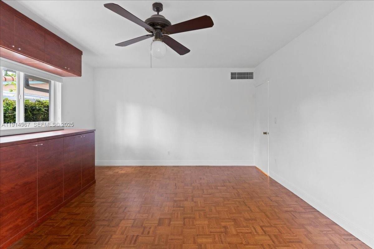House for rent at 1961 NE 188th St, Miami, FL 33179