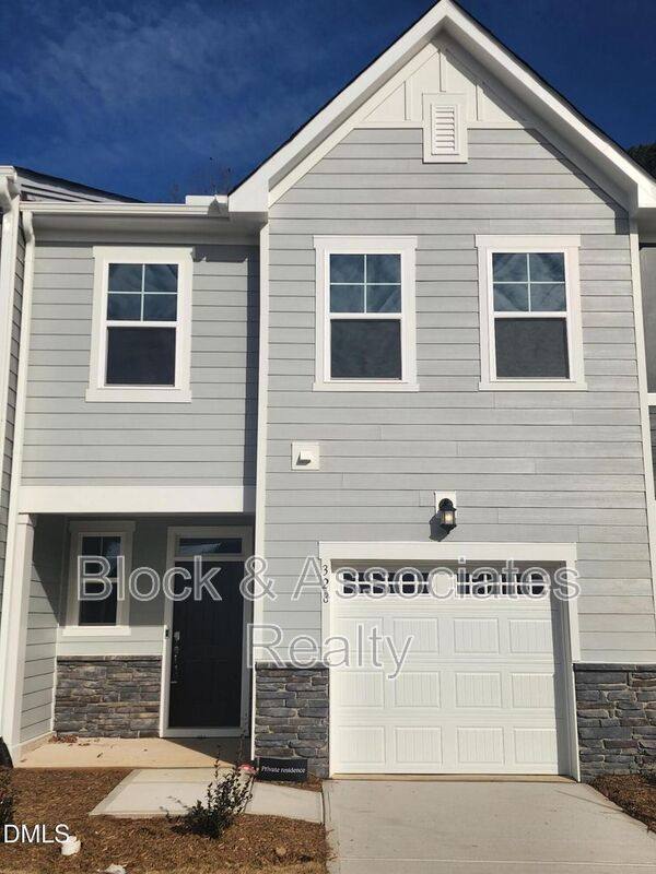 House for rent at 328 Deercroft Dr, Apex, NC 27539