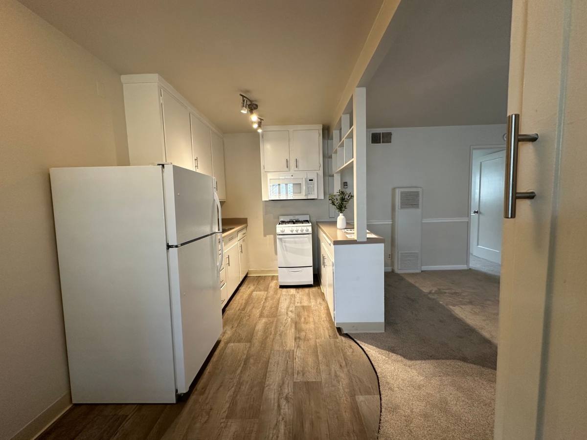 Apartment for rent at 1808 N St, Sacramento, CA 95811