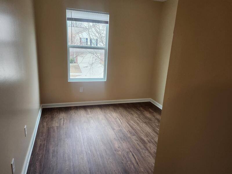 Townhouse for rent at 1204 Topp Creek Dr, Indianapolis, IN 46214