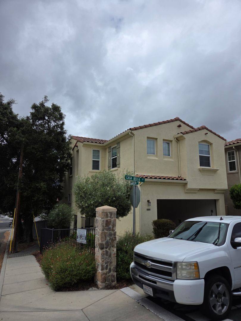House for rent at 9580 Casa Bella Court, Atascadero, CA 93422