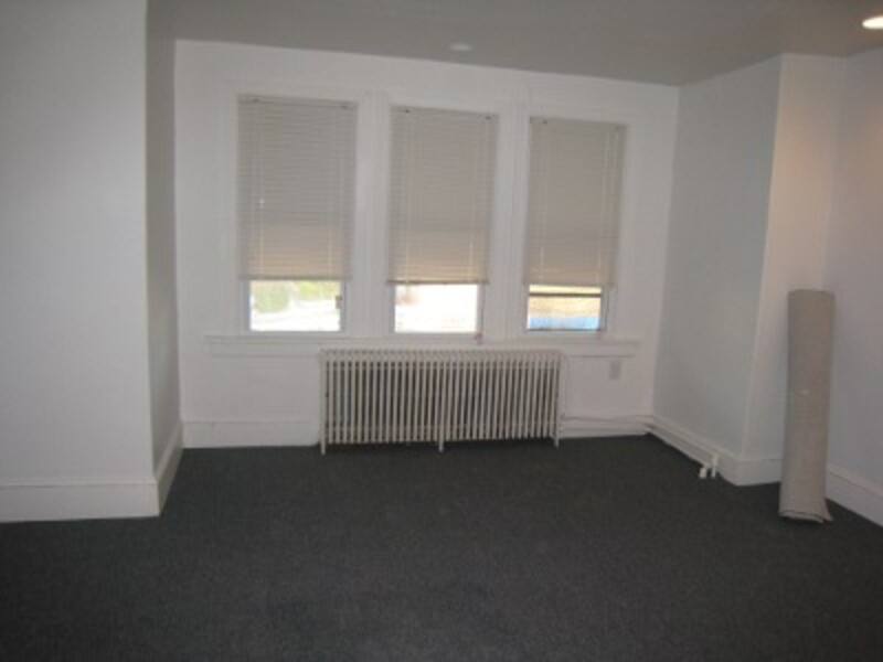 Apartment for rent at 5958 N 21st St #2B, Philadelphia, PA 19138
