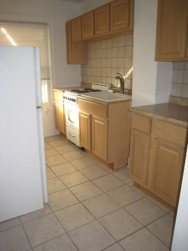 Apartment for rent at 5958 N 21st St #2B, Philadelphia, PA 19138