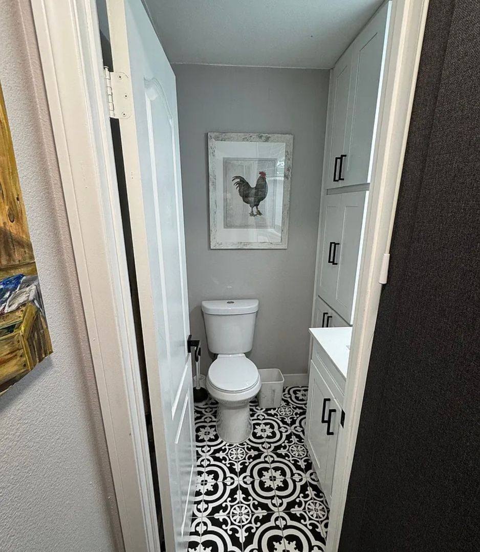 Townhouse for rent at 3454 Castle Glen Dr, San Diego, CA 92123