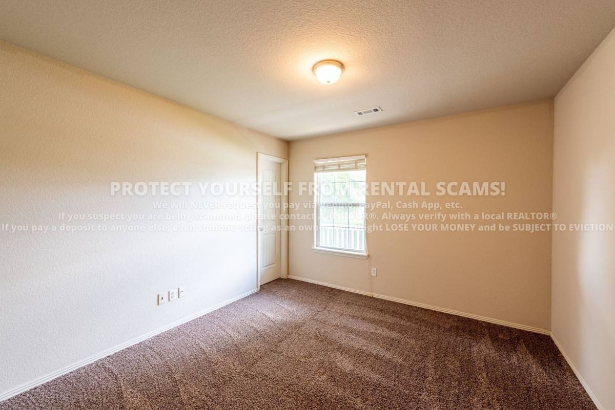 House for rent at 4312 W Pecan St, Fayetteville, AR 72704