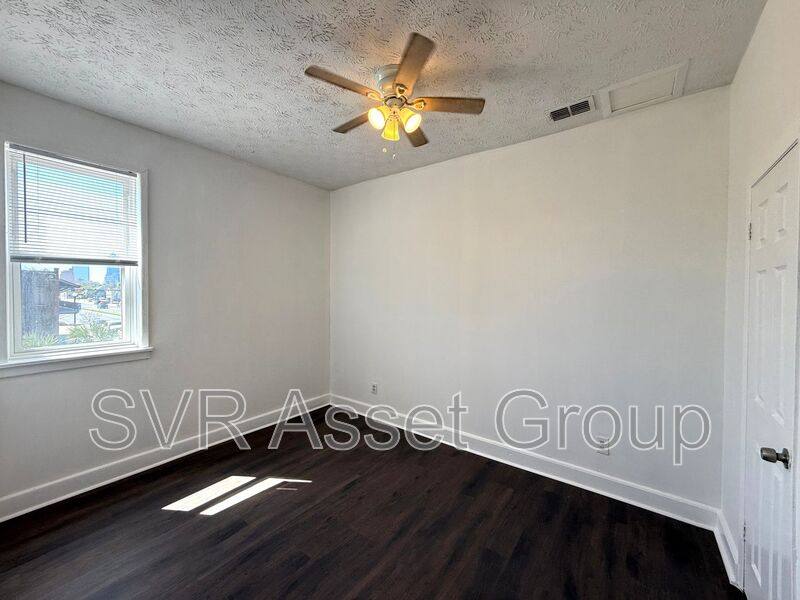 Apartment for rent at 11 E 7th St #1, Jacksonville, FL 32206