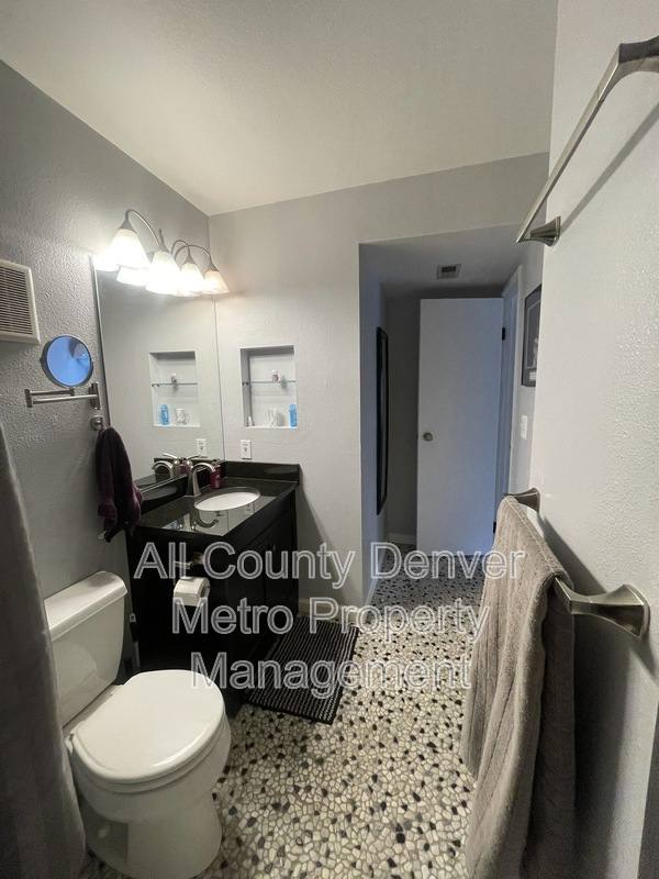 Condo for rent at 14454 E Colorado Dr #203, Aurora, CO 80012