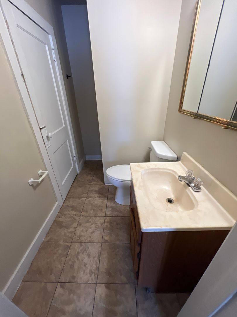 Apartment for rent at 1224 N Rutledge, Springfield, IL 62702