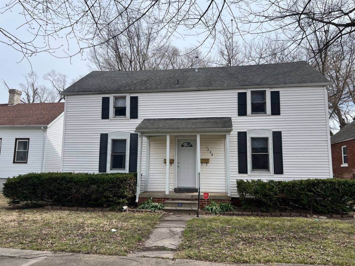 Apartment for rent at 1224 N Rutledge, Springfield, IL 62702