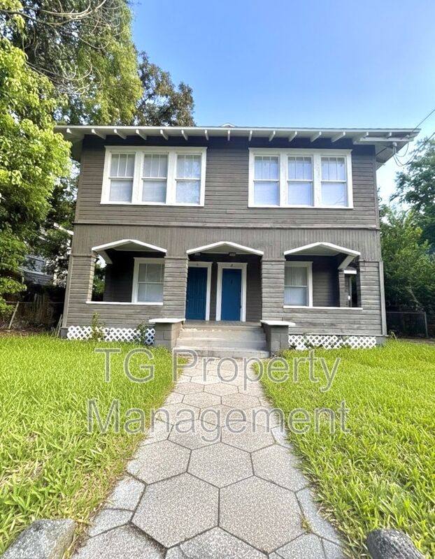 House for rent at 2561 Rosselle St #1, Jacksonville, FL 32204