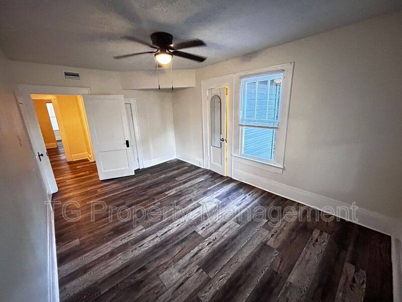 House for rent at 2561 Rosselle St #1, Jacksonville, FL 32204