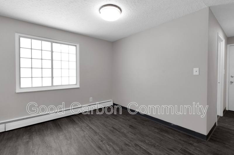 Apartment for rent at 321 Beattie Ave #3, Lockport, NY 14094