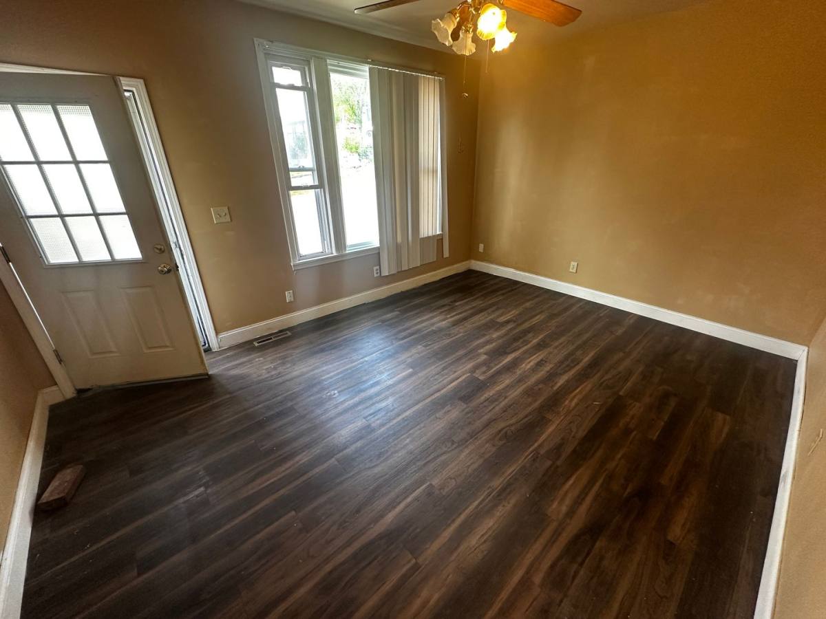 Apartment for rent at 1106 Olive St, Saint Joseph, MO 64503