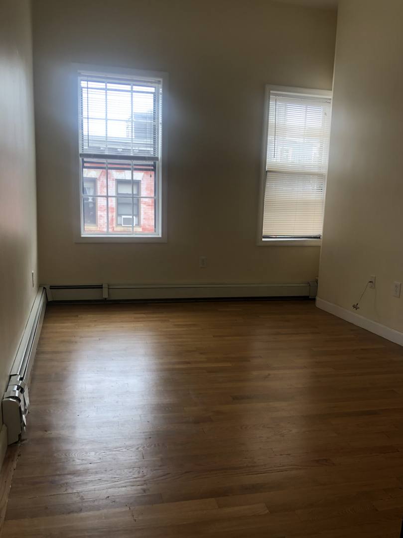 House for rent at 28 Phiillips St, Boston, MA 02114