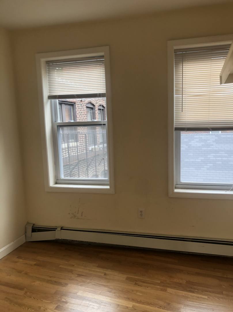 House for rent at 28 Phiillips St, Boston, MA 02114