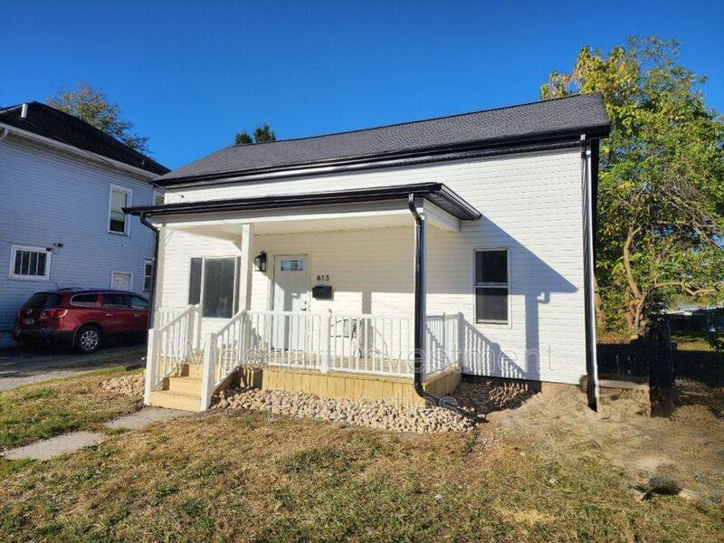 House for rent at 613 N W St, Lima, OH 45801