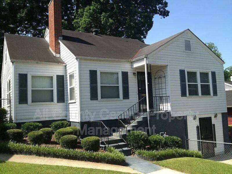 House for rent at 1319 31st St, Birmingham, AL 35218